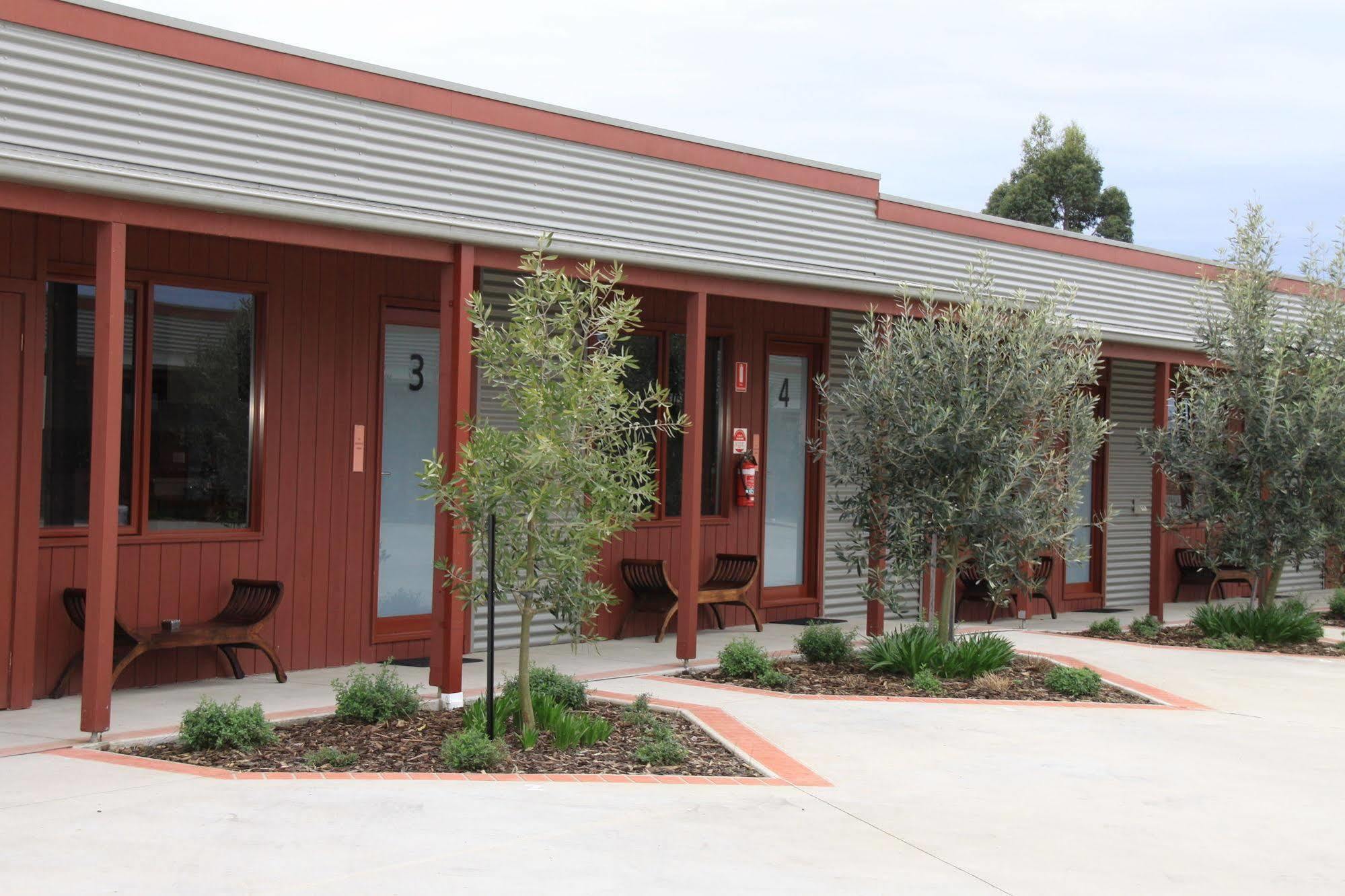 Bairnsdale Motel Екстериор снимка
