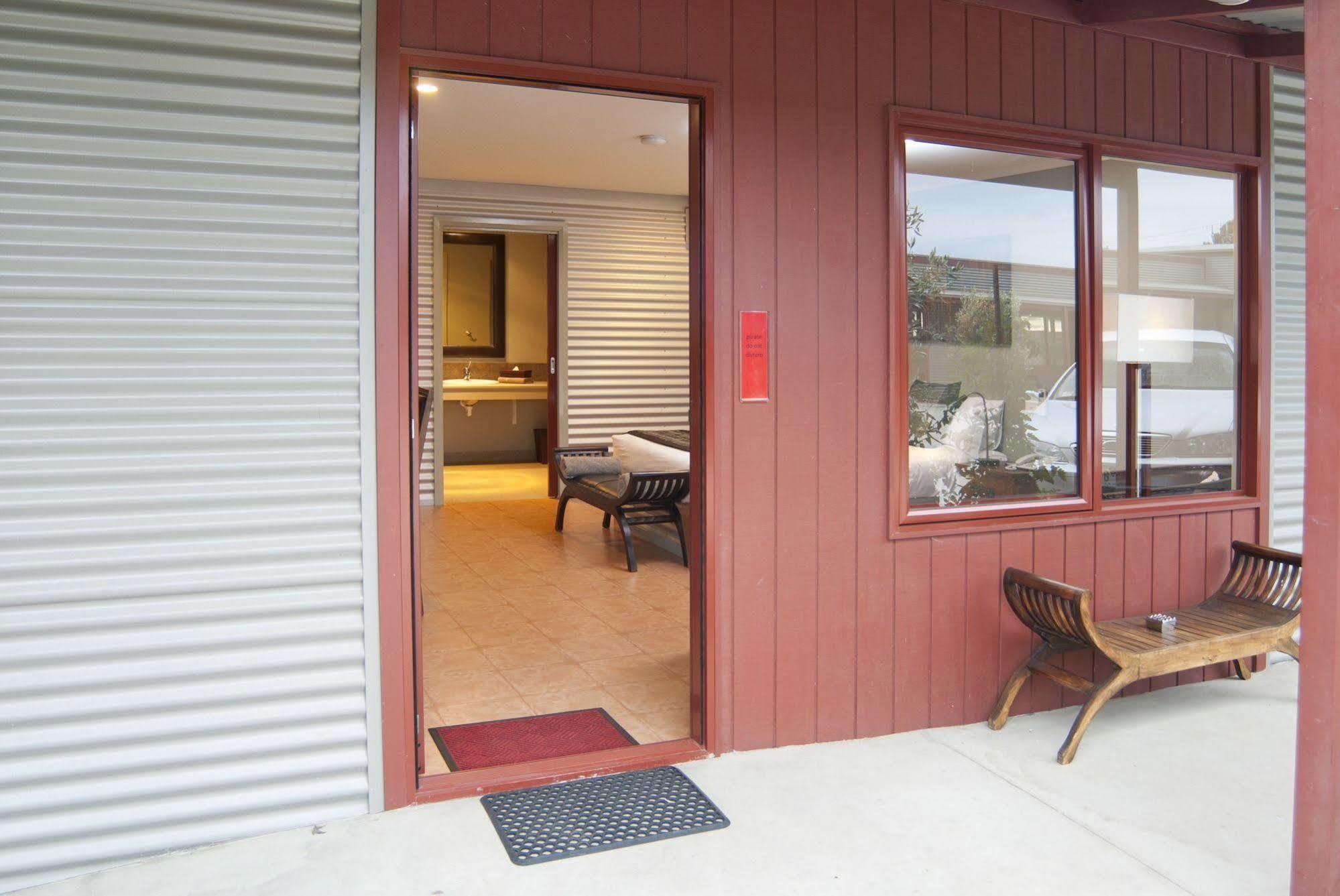 Bairnsdale Motel Екстериор снимка